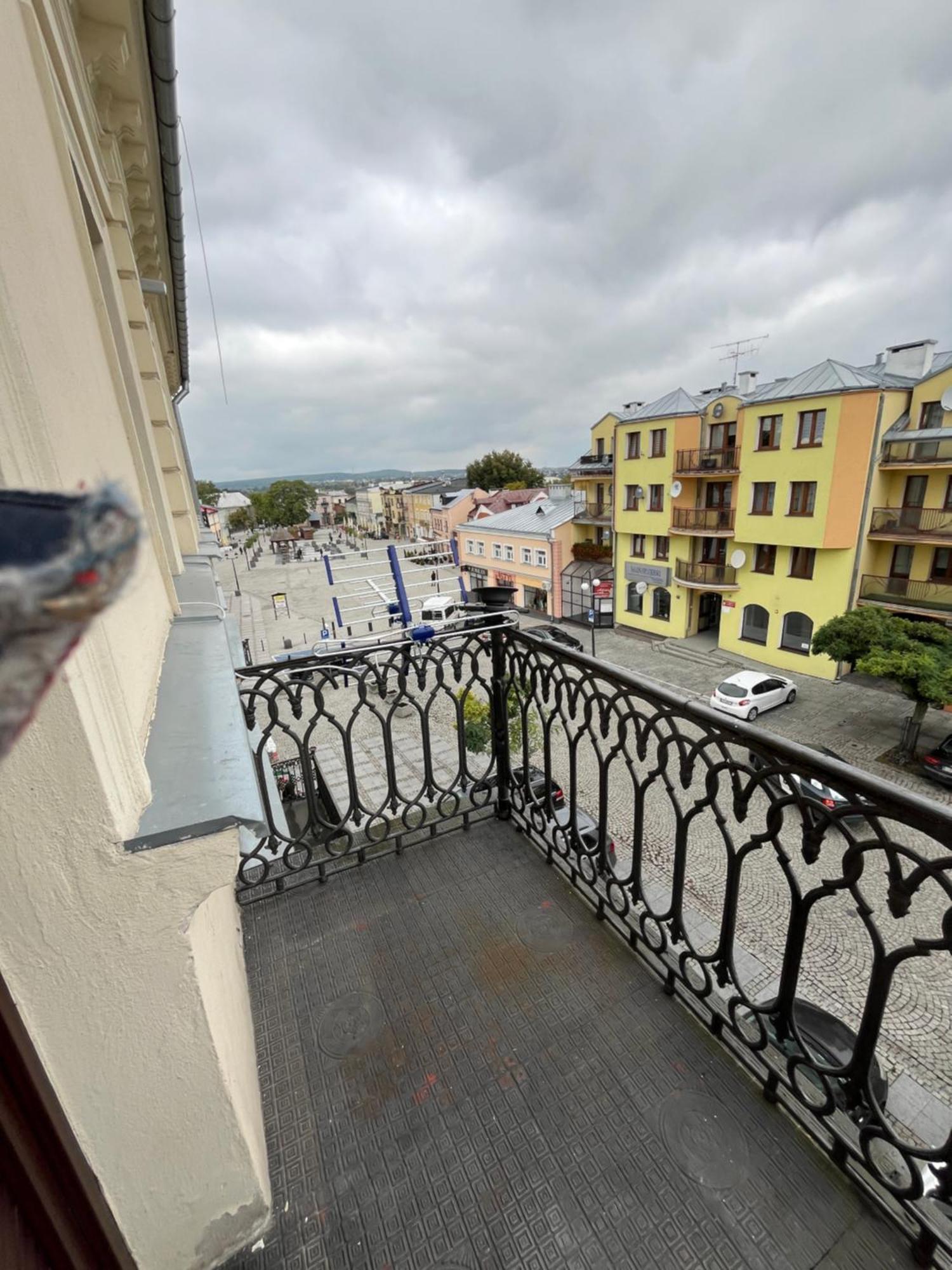 Apartamenty Luczkowskiego Z Widokiem Na Studnie 3 Хелм Экстерьер фото